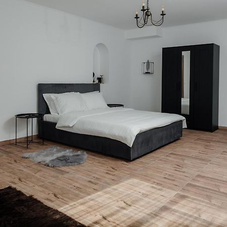 Scandinavia Residence Piatra Neamţ Exteriér fotografie