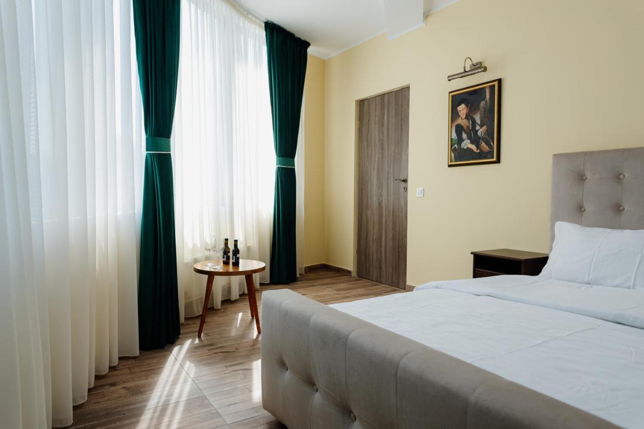 Scandinavia Residence Piatra Neamţ Exteriér fotografie