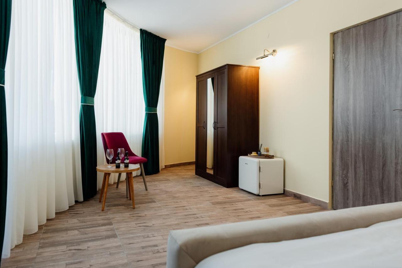 Scandinavia Residence Piatra Neamţ Exteriér fotografie